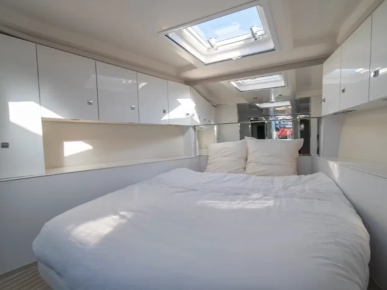 Motorboat rental with or without captain VanDutch Portofino