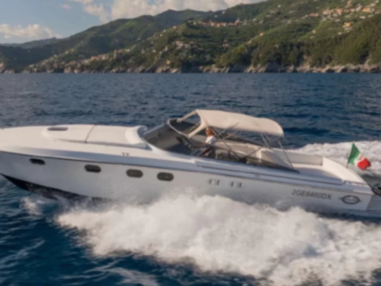 Bareboat Rental Motorboat Magnum with a boat licence