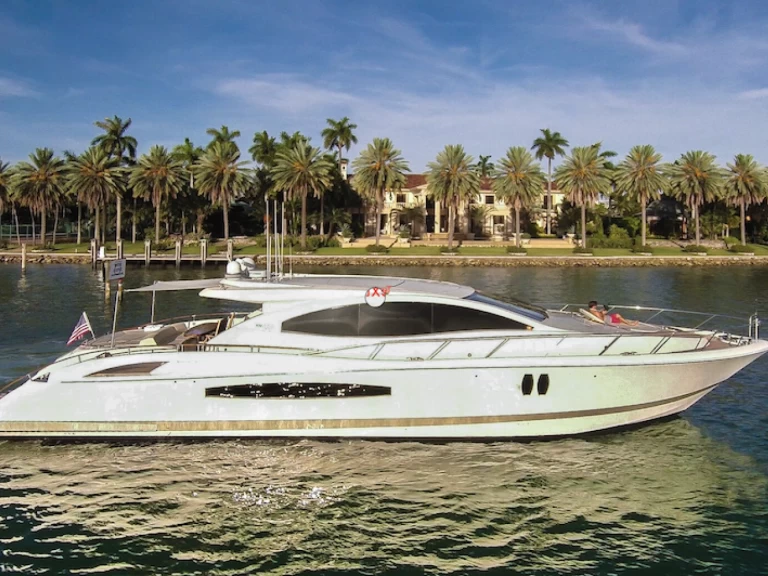Rent a Lazzara 75 LSX  Miami Beach Marina