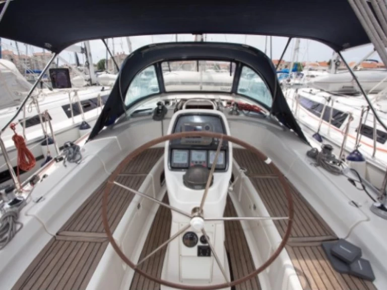 Bareboat Rental Sailboat Bavaria with a boat licence