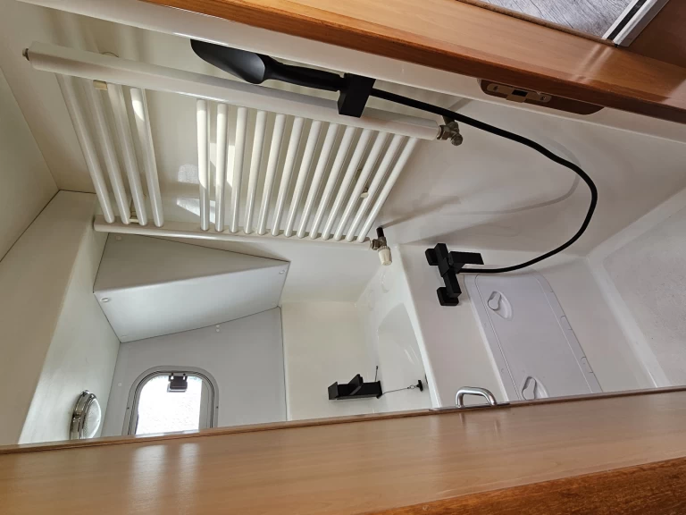 Motorboat rental in Lübz -  Tarpon 37 N