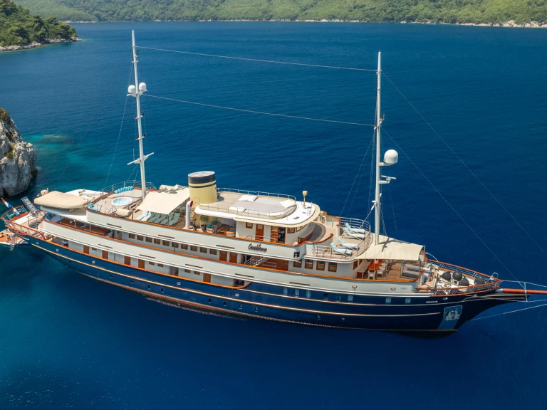 Luxury Yacht rental with or without captain  Trogir