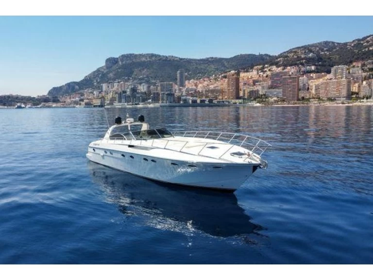 Rizzardi Rizzardi 50 Top Line in Nettuno on SamBoat