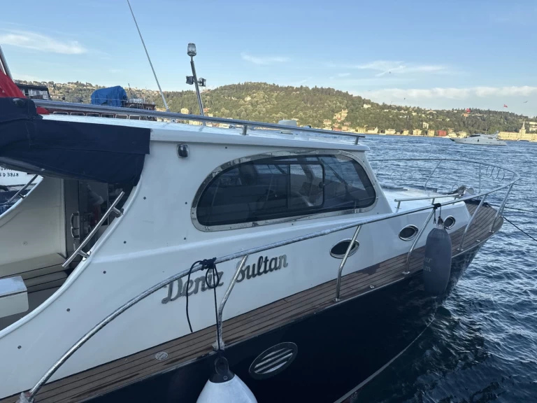 Motorboat rental with or without captain  İstanbul