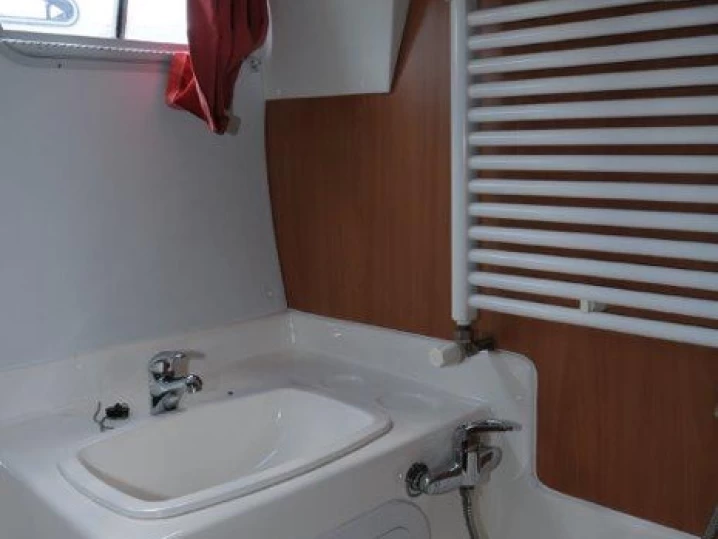 Motorboat rental in Lübz -  Tarpon 42 N