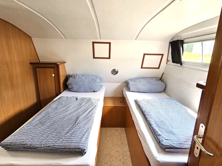 Motorboat for rent Lübz at the best price