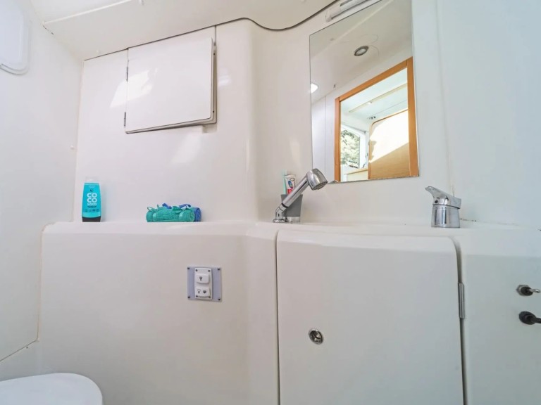 Bareboat Rental Catamaran Lagoon with a boat licence