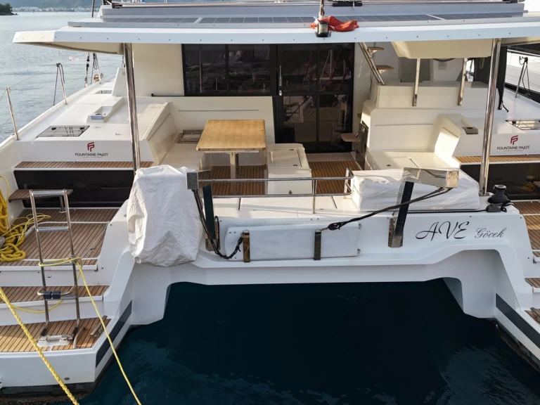 Bareboat Rental Catamaran Fountaine Pajot with a boat licence
