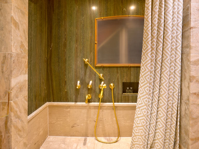 Luxury Yacht rental in Trogir - Benetti Benetti Classic 115