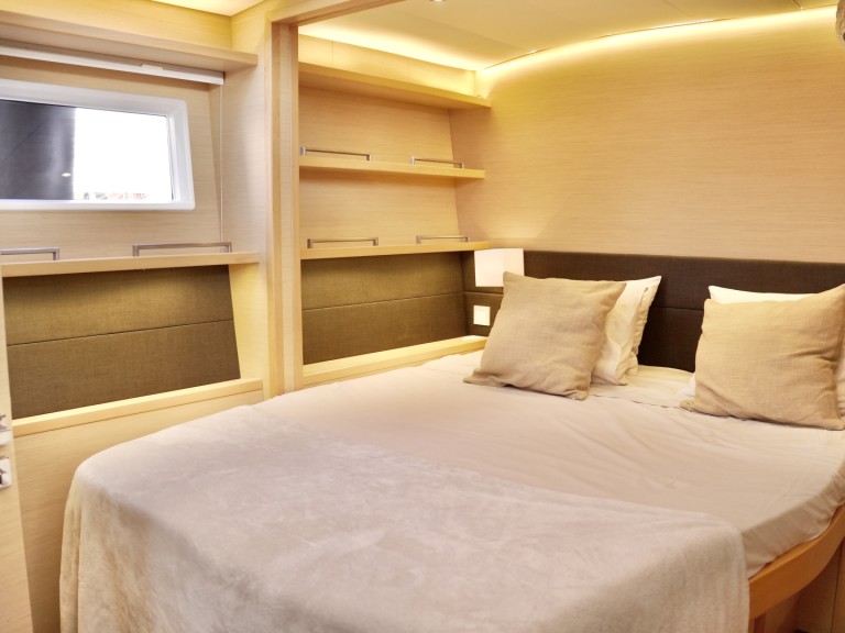 Boat rental Lagoon Lagoon 560 in Olbia on Samboat