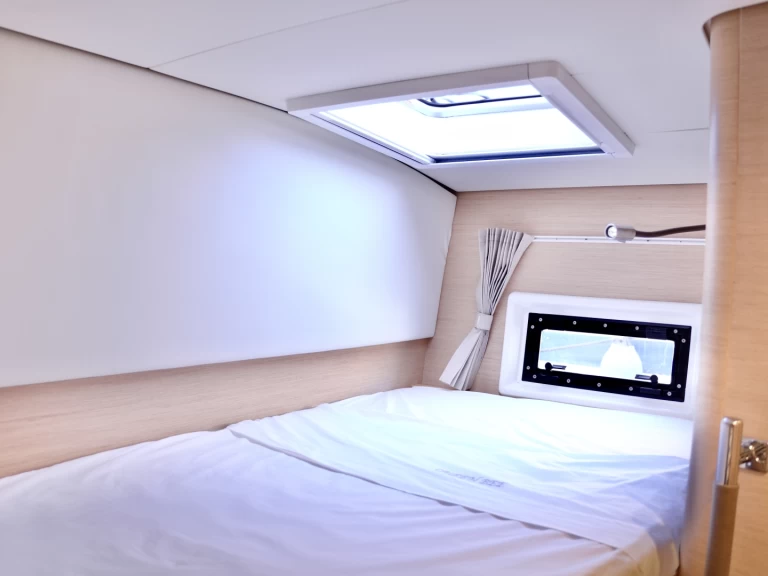 Lagoon Lagoon 560 in Olbia on SamBoat