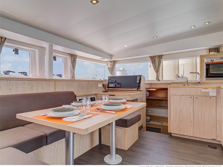 Lagoon Lagoon 400 S2 charter bareboat or captained in  Lefkáda