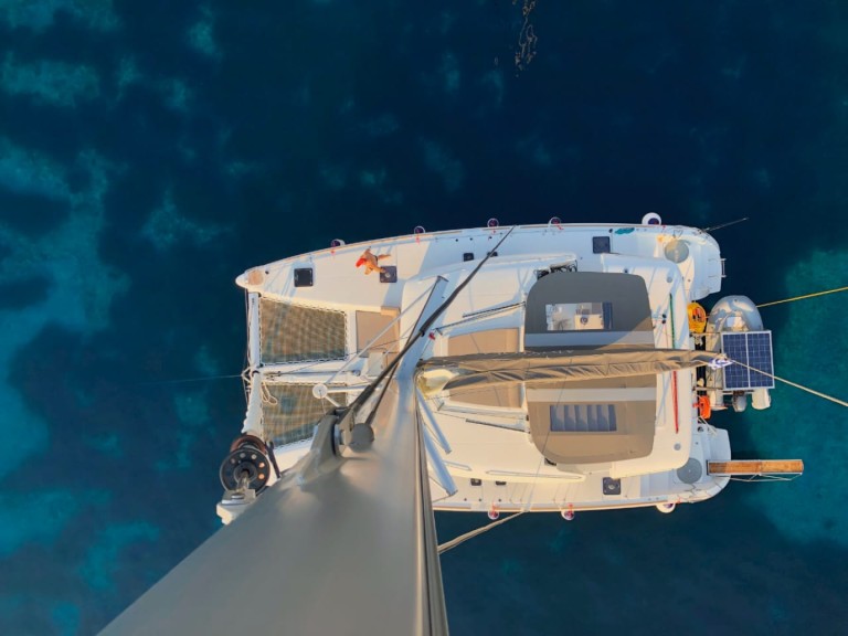 Catamaran rental with or without captain Lagoon Lefkáda