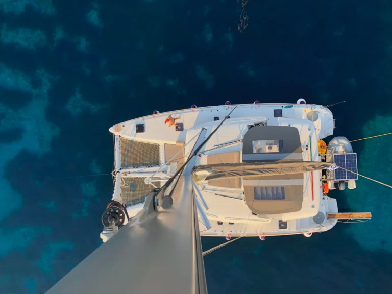 Catamaran rental with or without captain Lagoon Lefkáda