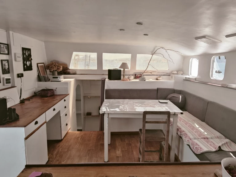 Boat rental Looping50 Looping 50  in France on Samboat