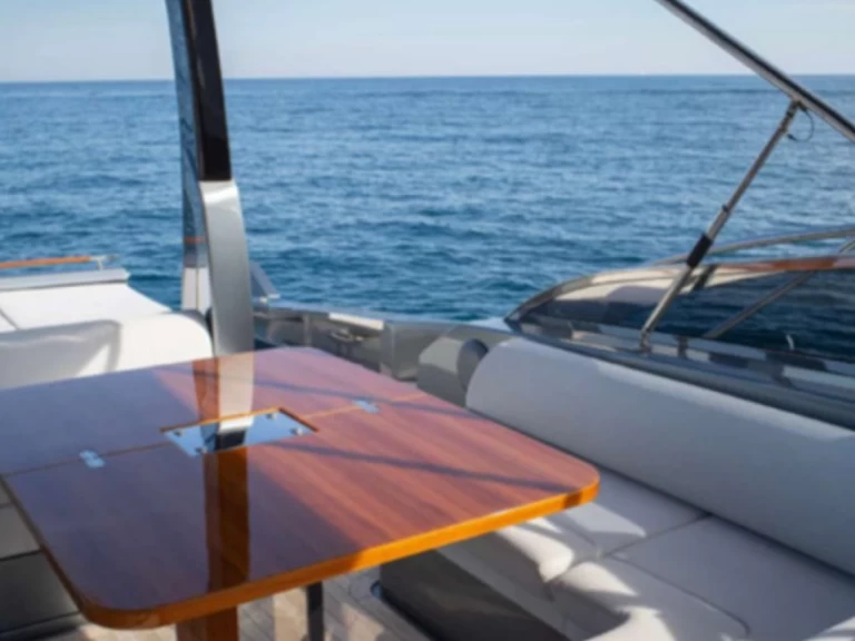 Motorboat rental with or without captain Riva Portofino