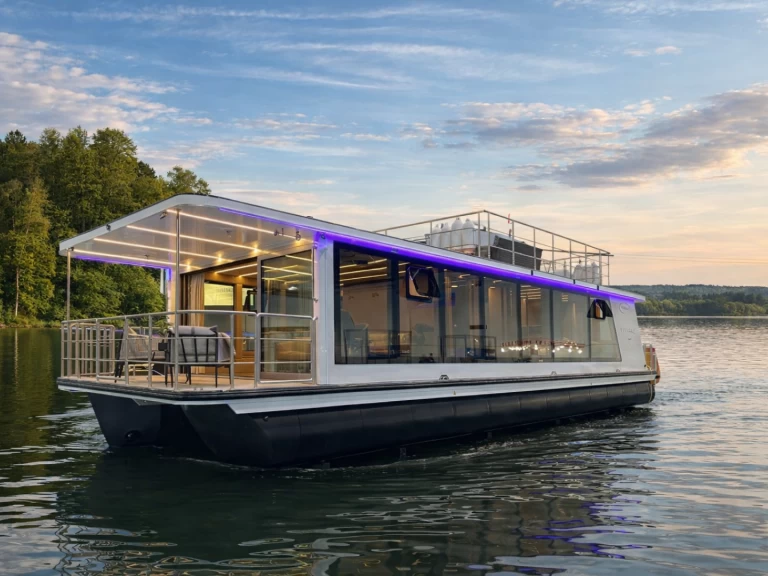 Boat rental Luxboot Luxboot in Buchholz on Samboat