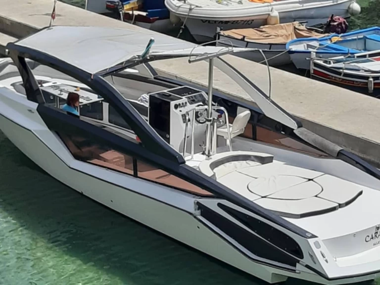 Custom Made Para 36s charter bareboat or captained in  Sliema