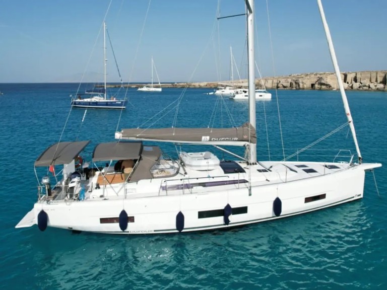 Sailboat rental in Palermo - Dufour Dufour 470