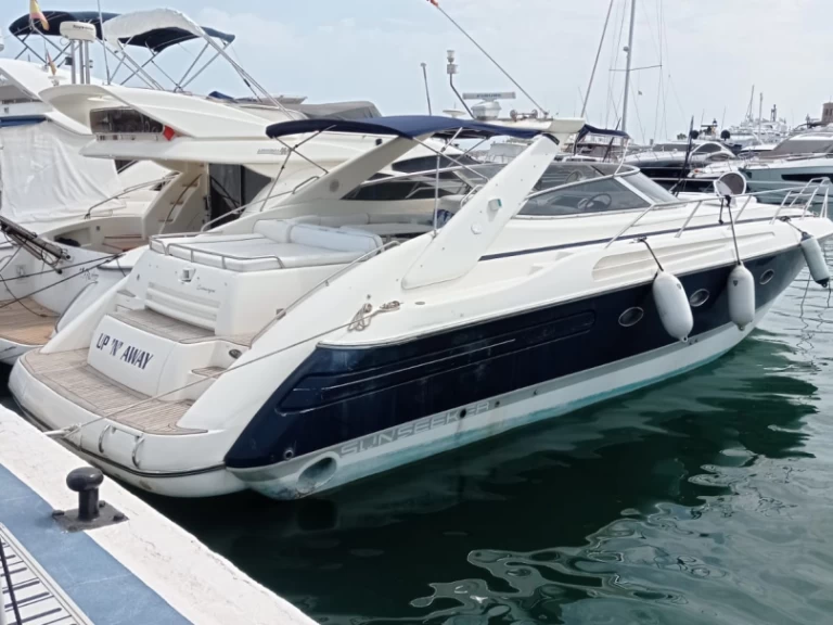 Sunseeker Camargue 51 in Spain on SamBoat