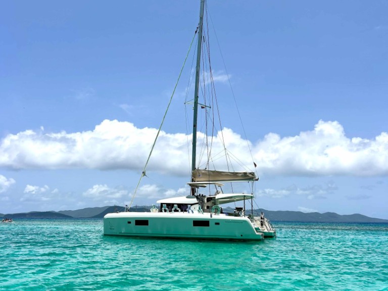 Rent a Lagoon Lagoon 42 Road Town