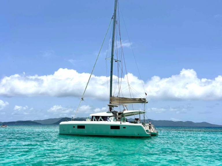 Rent a Lagoon Lagoon 42 Road Town