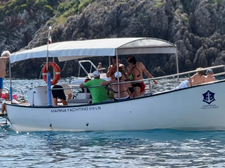 Motorboat rental in Castellammare del Golfo - Gozzo Siciliano