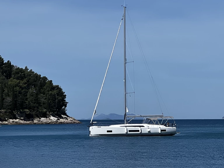 Sailboat rental in Split - Bénéteau Oceanis 46.1