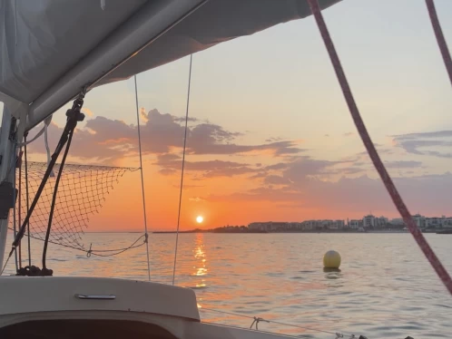 Bénéteau First 26 QR charter bareboat or captained in  Le Cap d'Agde