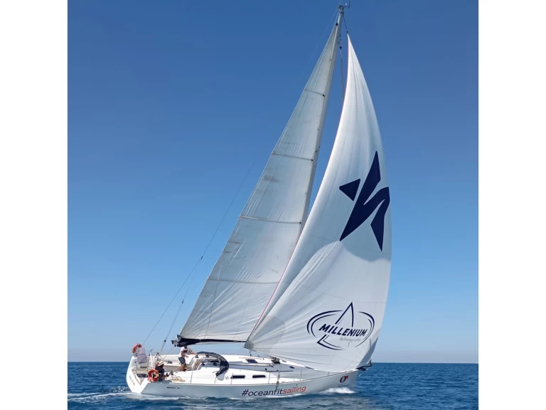 Sailboat for rent Castiglioncello at the best price