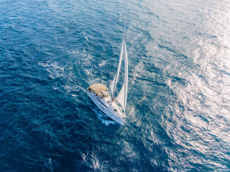 Bareboat Rental Sailboat Jeanneau with a boat licence