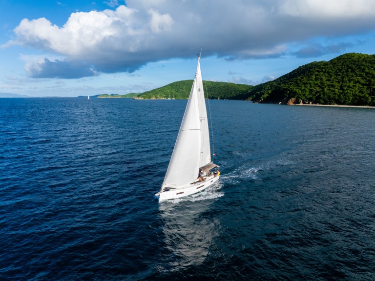 Jeanneau Sun Odyssey 440 in Road Town on SamBoat