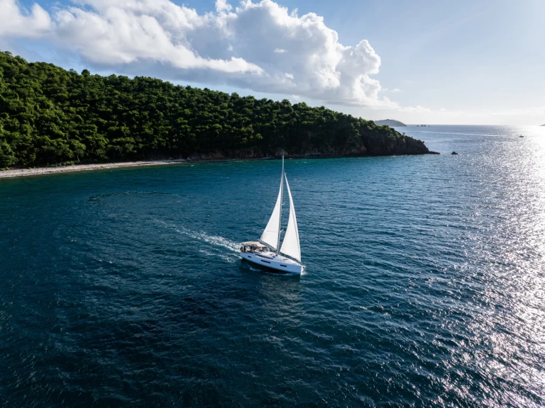 Rent a Jeanneau Sun Odyssey 440 Road Town