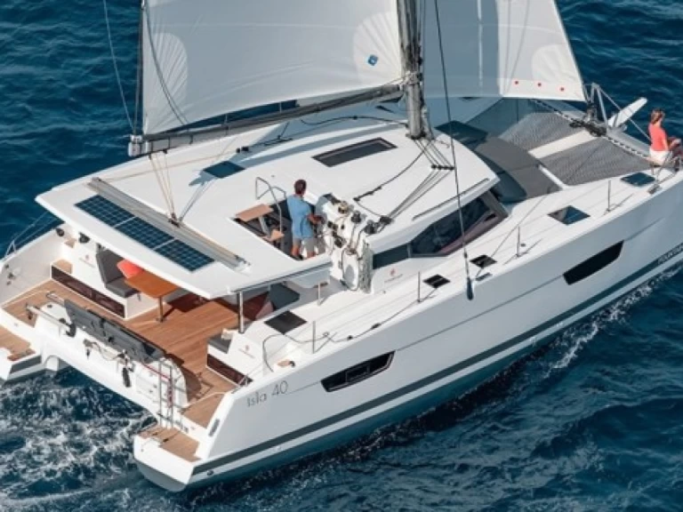 Catamaran rental with or without captain Fountaine Pajot Arzon