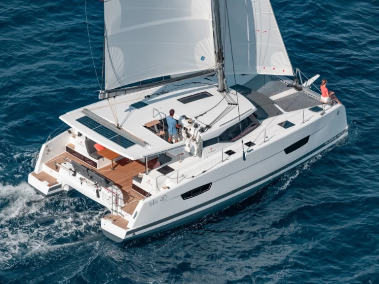 Boat rental Fountaine Pajot Isla 40 in Cagliari on Samboat