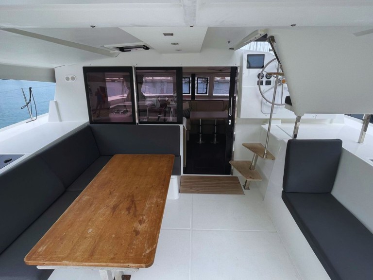 Bareboat Rental Catamaran Fountaine Pajot with a boat licence