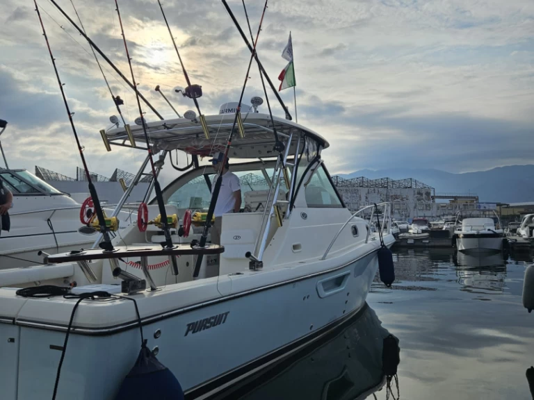 Motorboat rental in Sorrento - Pursuit 3100 Offshore