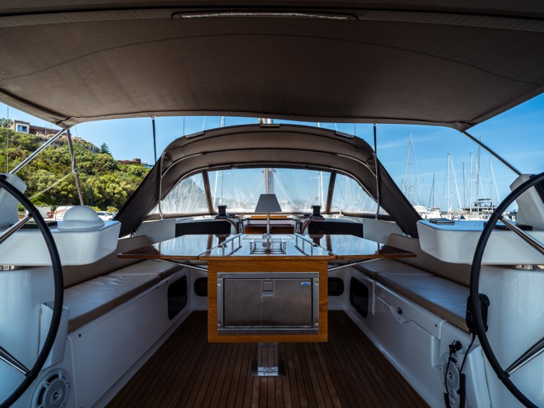 Bareboat Rental Sailboat Dufour with a boat licence