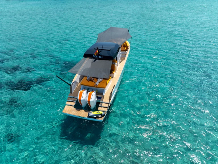 Tesoro T40 charter bareboat or captained in  Mahón