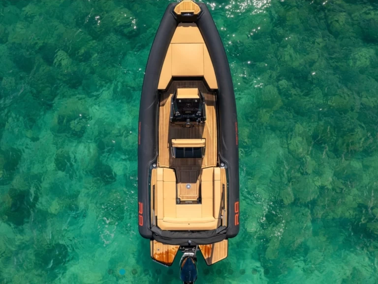 Rent a Renier Renier R8 Tourer Mahón