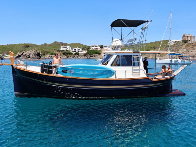 Rent a Menorquin-Yachts Menorquin Yachts 120 Mahón