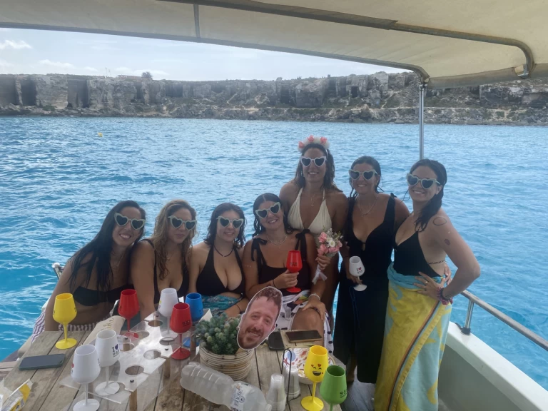 Motorboat for rent Porto turistico Marsala at the best price