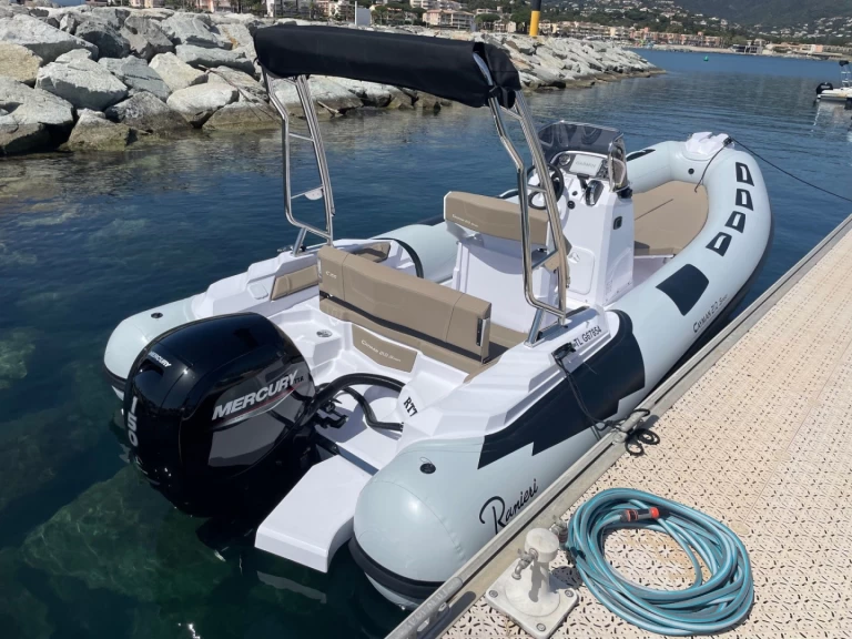 RIB for rent Cavalaire-sur-Mer at the best price