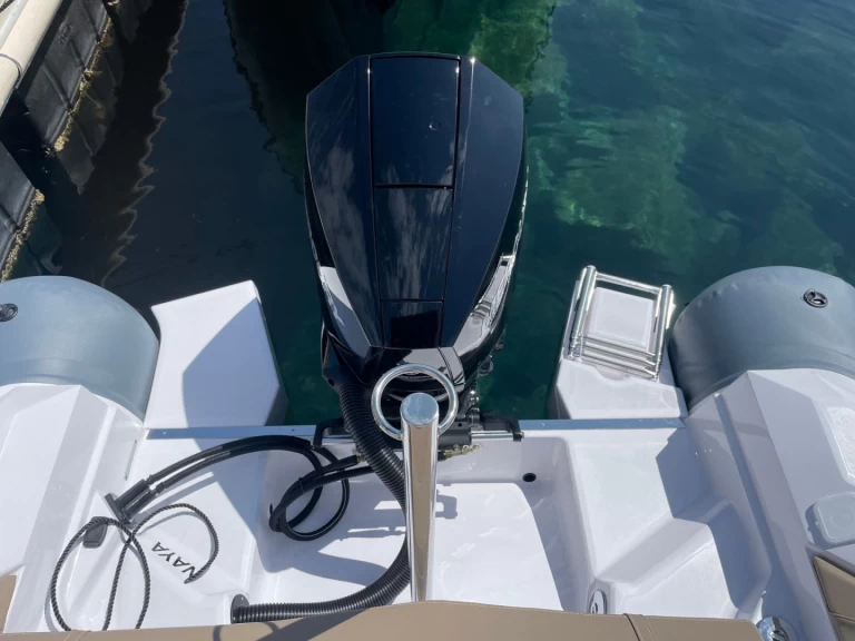 RIB for rent Cavalaire-sur-Mer at the best price