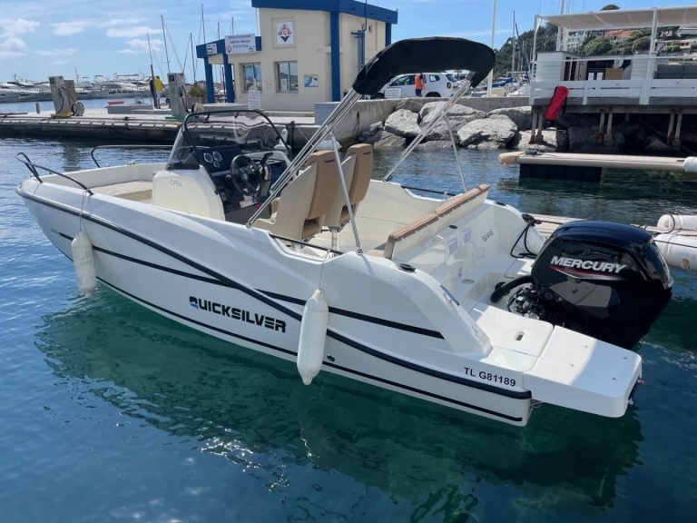 Rent a Quicksilver Quicksilver 605 Activ Open Cavalaire-sur-Mer