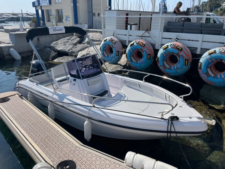 Ranieri Voyager 19 S in Cavalaire-sur-Mer on SamBoat