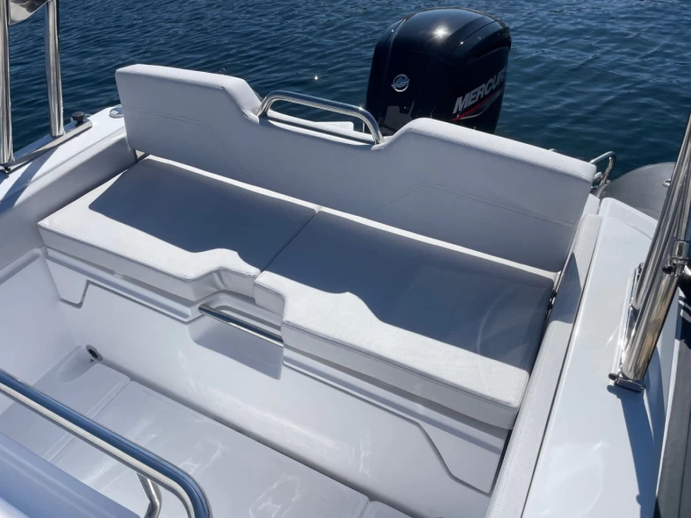 Rent a Joker Boat Coaster 580 Cavalaire-sur-Mer