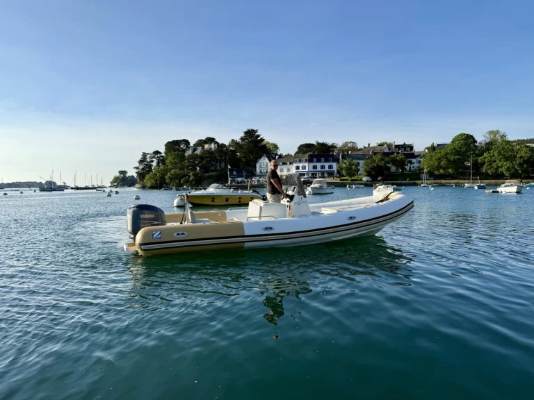 Bareboat Rental RIB Zodiac with a boat licence