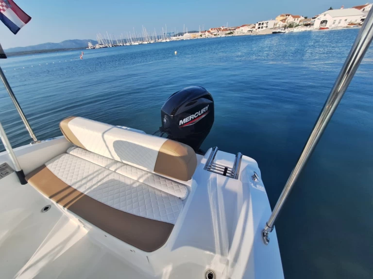 Bareboat Rental Motorboat Idea Marine with a boat licence