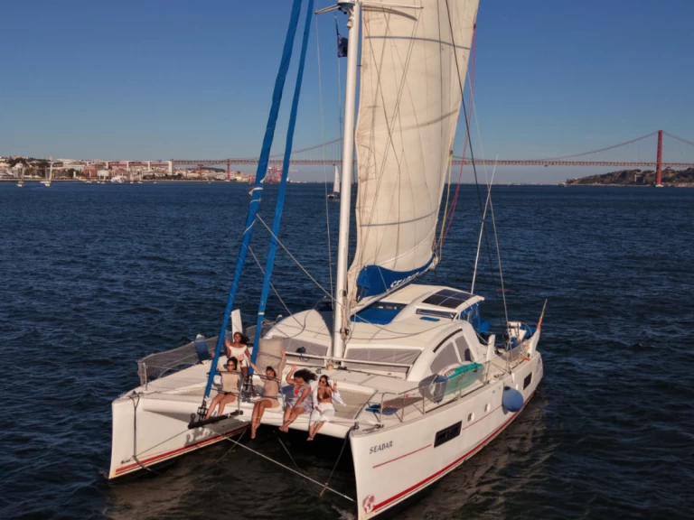 Yacht charter Alcântara cheap Catana 50